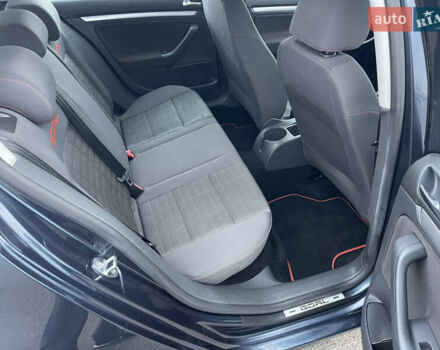 Синий Фольксваген Гольф, объемом двигателя 1.6 л и пробегом 188 тыс. км за 6750 $, фото 20 на Automoto.ua