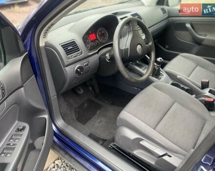 Синій Фольксваген Гольф, об'ємом двигуна 1.9 л та пробігом 292 тис. км за 3300 $, фото 4 на Automoto.ua