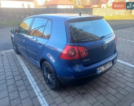 Синий Фольксваген Гольф, объемом двигателя 1.6 л и пробегом 250 тыс. км за 5700 $, фото 11 на Automoto.ua
