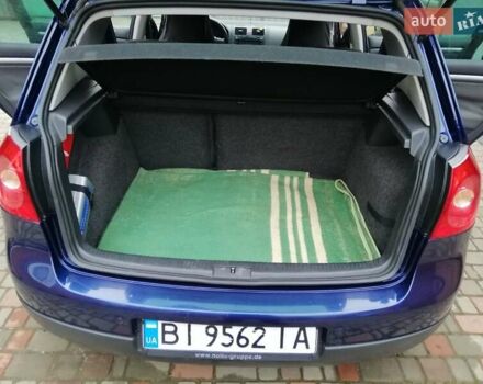 Синій Фольксваген Гольф, об'ємом двигуна 1.6 л та пробігом 290 тис. км за 6400 $, фото 2 на Automoto.ua