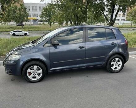 Синий Фольксваген Гольф, объемом двигателя 1.6 л и пробегом 276 тыс. км за 6750 $, фото 1 на Automoto.ua