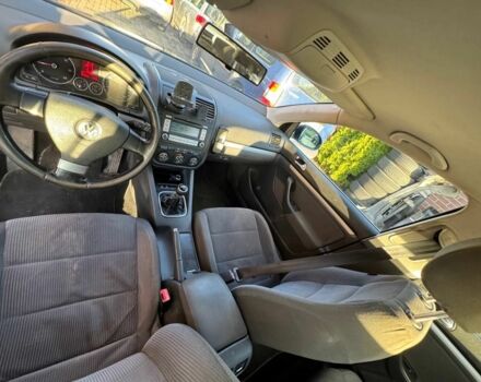 Синий Фольксваген Гольф, объемом двигателя 1.9 л и пробегом 307 тыс. км за 2650 $, фото 5 на Automoto.ua