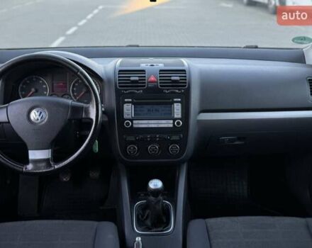 Синий Фольксваген Гольф, объемом двигателя 1.4 л и пробегом 185 тыс. км за 5650 $, фото 45 на Automoto.ua