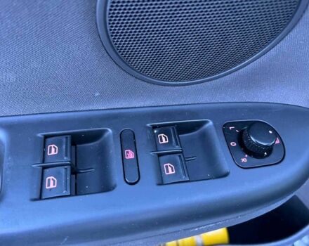 Синий Фольксваген Гольф, объемом двигателя 1.4 л и пробегом 170 тыс. км за 5290 $, фото 15 на Automoto.ua