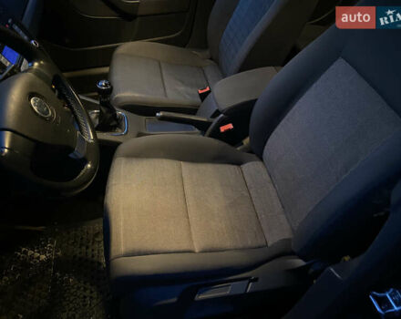 Синій Фольксваген Гольф, об'ємом двигуна 1.6 л та пробігом 239 тис. км за 6300 $, фото 23 на Automoto.ua