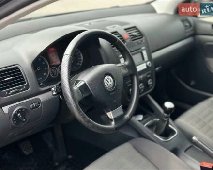 Синий Фольксваген Гольф, объемом двигателя 1.4 л и пробегом 210 тыс. км за 6600 $, фото 9 на Automoto.ua