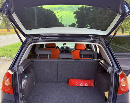 Синій Фольксваген Гольф, об'ємом двигуна 1.39 л та пробігом 310 тис. км за 5500 $, фото 7 на Automoto.ua