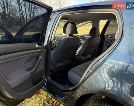 Синій Фольксваген Гольф, об'ємом двигуна 1.4 л та пробігом 192 тис. км за 6600 $, фото 26 на Automoto.ua