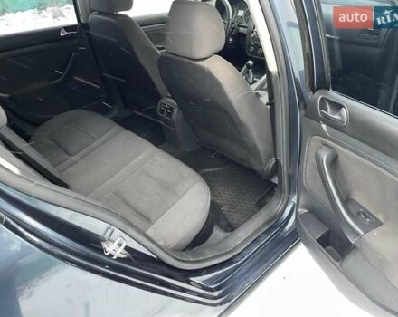 Синий Фольксваген Гольф, объемом двигателя 1.6 л и пробегом 272 тыс. км за 5400 $, фото 7 на Automoto.ua