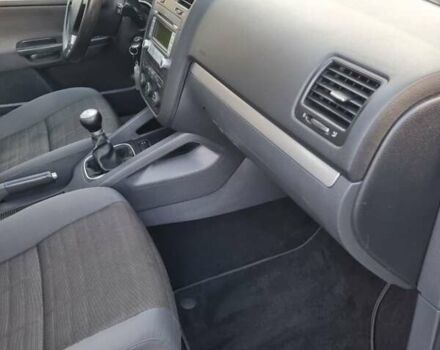 Фольксваген Гольф 2007 в Луцке на Automoto.ua Синий Фольксваген Гольф, объемом двигателя 1.6 л и пробегом 174 тыс. км за 6100 $, фото 12 на Automoto.ua