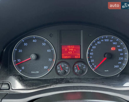 Синий Фольксваген Гольф, объемом двигателя 1.6 л и пробегом 188 тыс. км за 6750 $, фото 34 на Automoto.ua