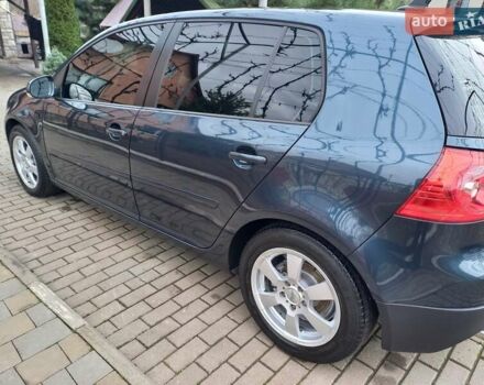 Синий Фольксваген Гольф, объемом двигателя 1.4 л и пробегом 204 тыс. км за 5850 $, фото 3 на Automoto.ua