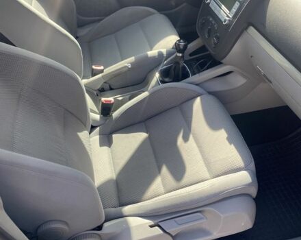 Синий Фольксваген Гольф, объемом двигателя 1.4 л и пробегом 258 тыс. км за 5450 $, фото 19 на Automoto.ua