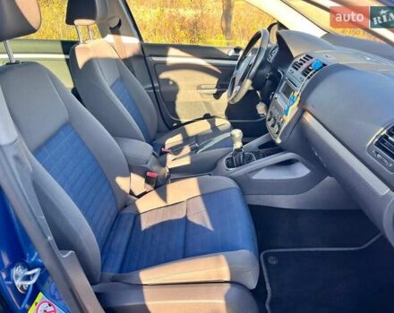 Синий Фольксваген Гольф, объемом двигателя 1.39 л и пробегом 186 тыс. км за 5700 $, фото 13 на Automoto.ua