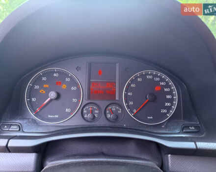 Синій Фольксваген Гольф, об'ємом двигуна 1.39 л та пробігом 310 тис. км за 5500 $, фото 12 на Automoto.ua