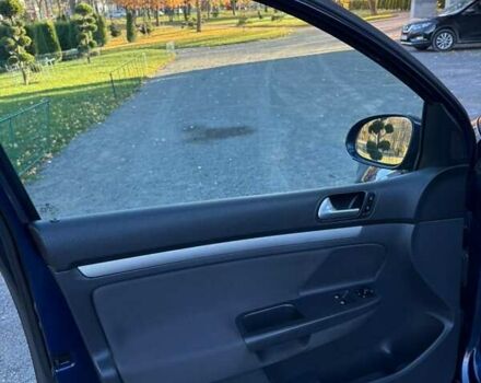 Синий Фольксваген Гольф, объемом двигателя 1.6 л и пробегом 221 тыс. км за 5800 $, фото 23 на Automoto.ua