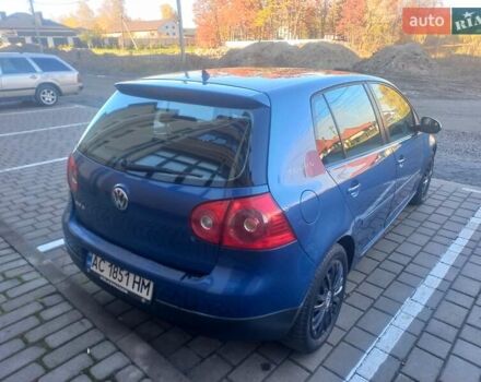 Синий Фольксваген Гольф, объемом двигателя 1.6 л и пробегом 250 тыс. км за 5700 $, фото 4 на Automoto.ua