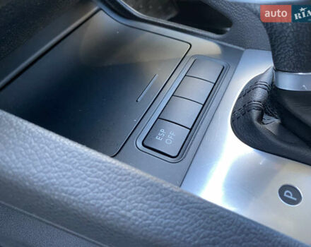 Синий Фольксваген Гольф, объемом двигателя 1.4 л и пробегом 154 тыс. км за 7750 $, фото 26 на Automoto.ua