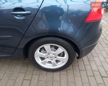 Синий Фольксваген Гольф, объемом двигателя 1.4 л и пробегом 204 тыс. км за 5850 $, фото 37 на Automoto.ua