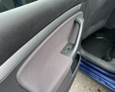 Синій Фольксваген Гольф, об'ємом двигуна 1.9 л та пробігом 348 тис. км за 5600 $, фото 10 на Automoto.ua