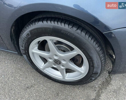 Синий Фольксваген Гольф, объемом двигателя 1.6 л и пробегом 188 тыс. км за 6750 $, фото 40 на Automoto.ua