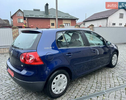 Синий Фольксваген Гольф, объемом двигателя 1.6 л и пробегом 161 тыс. км за 5800 $, фото 43 на Automoto.ua