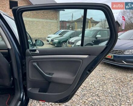 Синий Фольксваген Гольф, объемом двигателя 1.4 л и пробегом 250 тыс. км за 5999 $, фото 13 на Automoto.ua