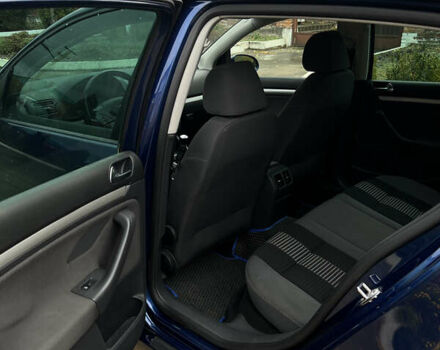 Синий Фольксваген Гольф, объемом двигателя 1.6 л и пробегом 178 тыс. км за 6500 $, фото 21 на Automoto.ua