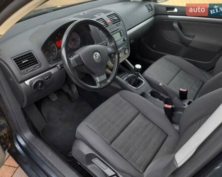 Синій Фольксваген Гольф, об'ємом двигуна 1.6 л та пробігом 231 тис. км за 5599 $, фото 19 на Automoto.ua