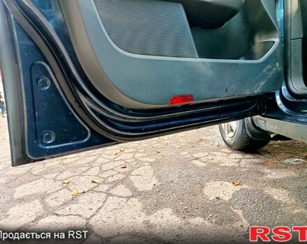 Синій Фольксваген Гольф, об'ємом двигуна 1.4 л та пробігом 380 тис. км за 5000 $, фото 5 на Automoto.ua