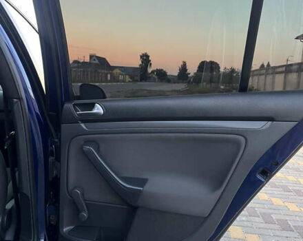 Фольксваген Гольф 2007 в Виннице на Automoto.ua Синий Фольксваген Гольф, объемом двигателя 1.6 л и пробегом 197 тыс. км за 6500 $, фото 11 на Automoto.ua