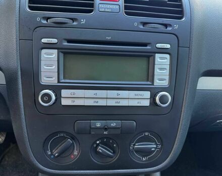 Синий Фольксваген Гольф, объемом двигателя 1.4 л и пробегом 257 тыс. км за 5440 $, фото 15 на Automoto.ua