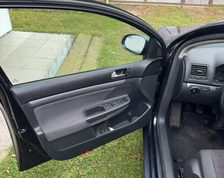 Синий Фольксваген Гольф, объемом двигателя 1.4 л и пробегом 205 тыс. км за 5096 $, фото 9 на Automoto.ua