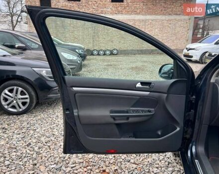 Синий Фольксваген Гольф, объемом двигателя 1.4 л и пробегом 250 тыс. км за 5999 $, фото 11 на Automoto.ua