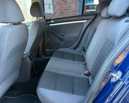 Синий Фольксваген Гольф, объемом двигателя 1.6 л и пробегом 221 тыс. км за 5800 $, фото 28 на Automoto.ua