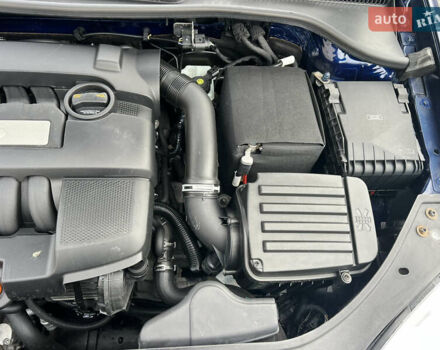 Синій Фольксваген Гольф, об'ємом двигуна 1.6 л та пробігом 161 тис. км за 5300 $, фото 30 на Automoto.ua