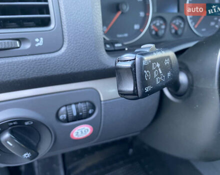 Синий Фольксваген Гольф, объемом двигателя 1.4 л и пробегом 154 тыс. км за 7750 $, фото 32 на Automoto.ua