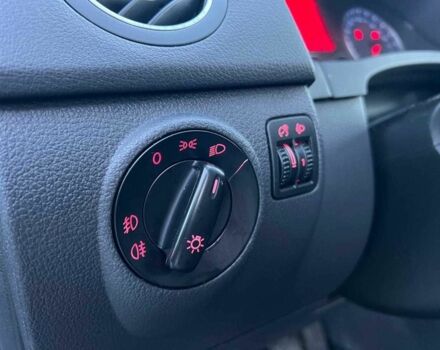 Синий Фольксваген Гольф, объемом двигателя 1.4 л и пробегом 170 тыс. км за 5290 $, фото 19 на Automoto.ua