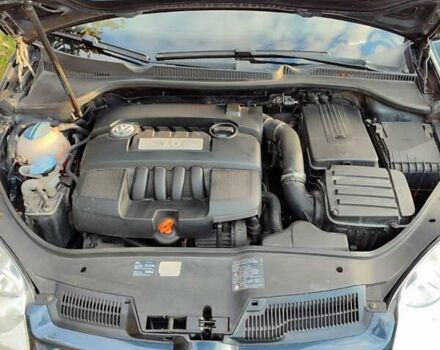 Синий Фольксваген Гольф, объемом двигателя 1.6 л и пробегом 215 тыс. км за 6200 $, фото 18 на Automoto.ua