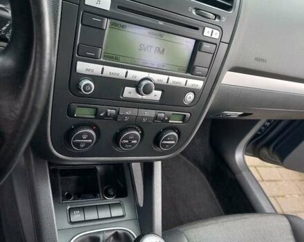 Синий Фольксваген Гольф, объемом двигателя 1.4 л и пробегом 204 тыс. км за 5799 $, фото 22 на Automoto.ua