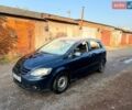 Синий Фольксваген Гольф, объемом двигателя 1.39 л и пробегом 222 тыс. км за 2350 $, фото 1 на Automoto.ua