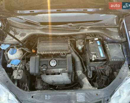 Синий Фольксваген Гольф, объемом двигателя 1.39 л и пробегом 256 тыс. км за 5900 $, фото 16 на Automoto.ua