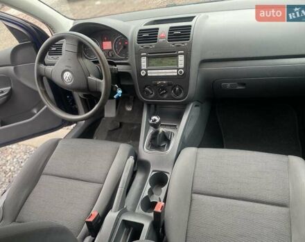 Синій Фольксваген Гольф, об'ємом двигуна 1.9 л та пробігом 292 тис. км за 3300 $, фото 6 на Automoto.ua
