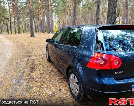 Синий Фольксваген Гольф, объемом двигателя 1.6 л и пробегом 223 тыс. км за 6200 $, фото 2 на Automoto.ua