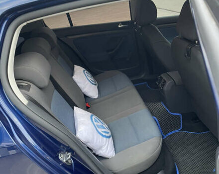 Синий Фольксваген Гольф, объемом двигателя 1.6 л и пробегом 210 тыс. км за 7000 $, фото 8 на Automoto.ua