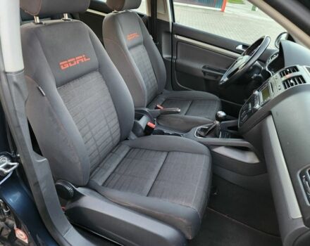 Синий Фольксваген Гольф, объемом двигателя 1.4 л и пробегом 240 тыс. км за 4599 $, фото 7 на Automoto.ua