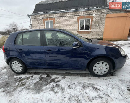 Синий Фольксваген Гольф, объемом двигателя 1.6 л и пробегом 162 тыс. км за 5800 $, фото 2 на Automoto.ua