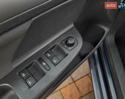 Синій Фольксваген Гольф, об'ємом двигуна 1.6 л та пробігом 231 тис. км за 5599 $, фото 21 на Automoto.ua