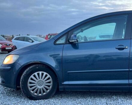 Синий Фольксваген Гольф, объемом двигателя 1.4 л и пробегом 170 тыс. км за 5290 $, фото 3 на Automoto.ua