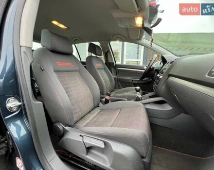 Синий Фольксваген Гольф, объемом двигателя 1.4 л и пробегом 250 тыс. км за 5999 $, фото 16 на Automoto.ua